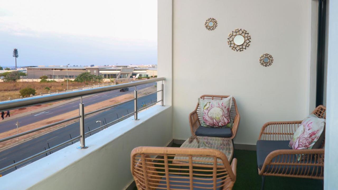 Fumo House Lifestyle Apartments Midrand Bagian luar foto