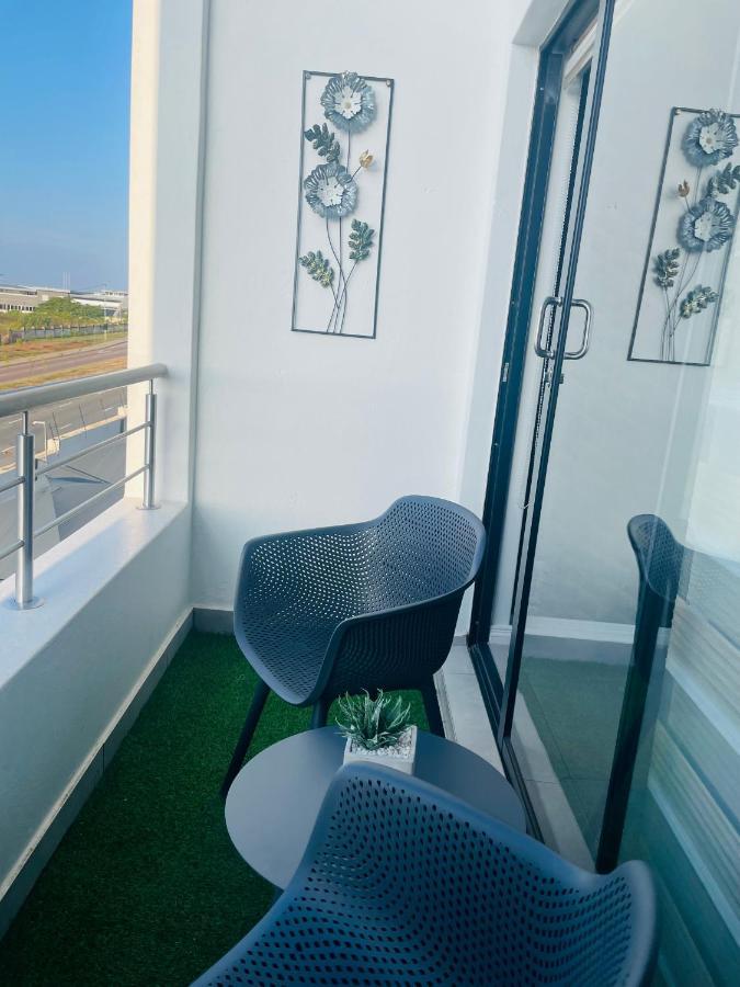 Fumo House Lifestyle Apartments Midrand Bagian luar foto