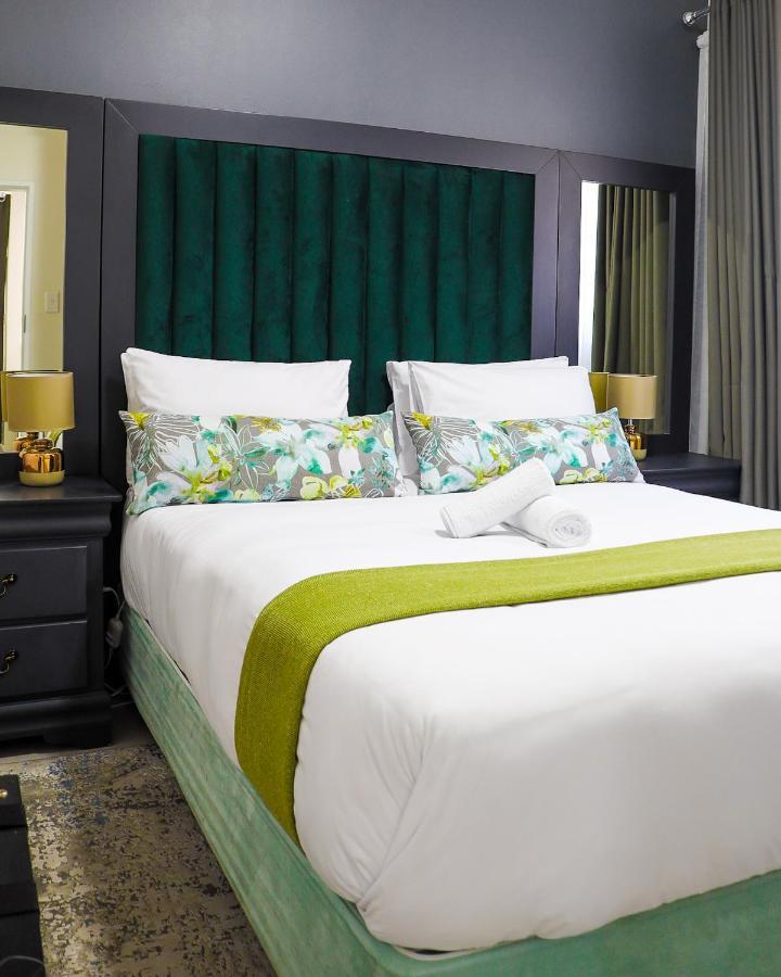 Fumo House Lifestyle Apartments Midrand Bagian luar foto