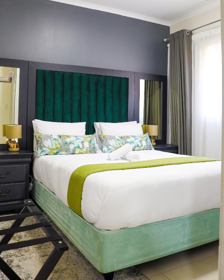 Fumo House Lifestyle Apartments Midrand Bagian luar foto