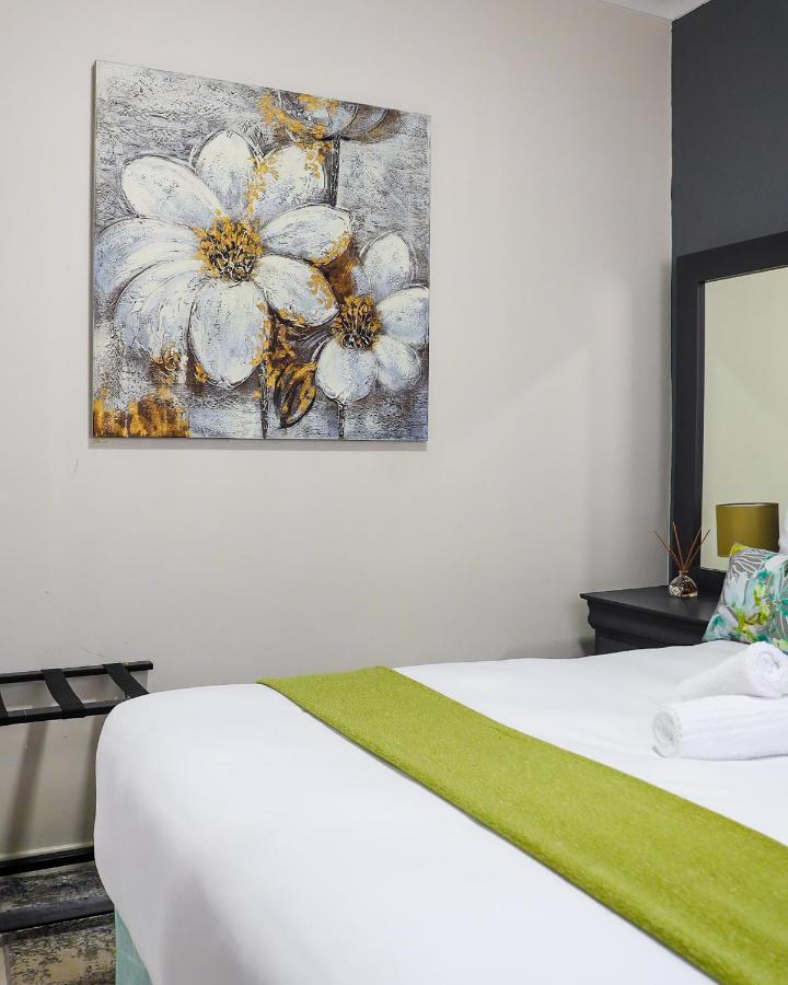 Fumo House Lifestyle Apartments Midrand Bagian luar foto